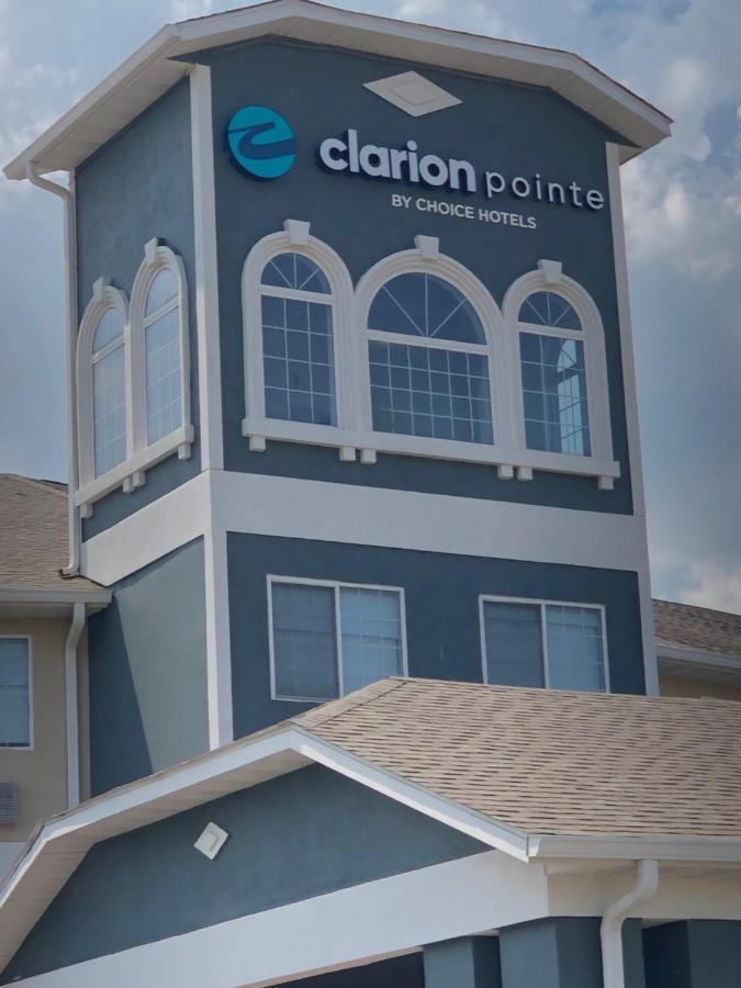 Clarion Pointe Indianapolis Airport Hotel Плейнфийлд Екстериор снимка